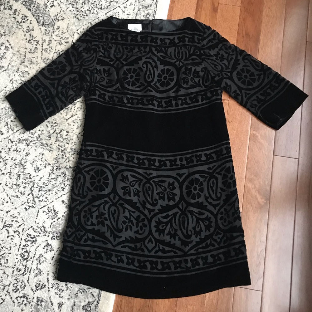 Black Sheer Overlay Donna Morgan Dress